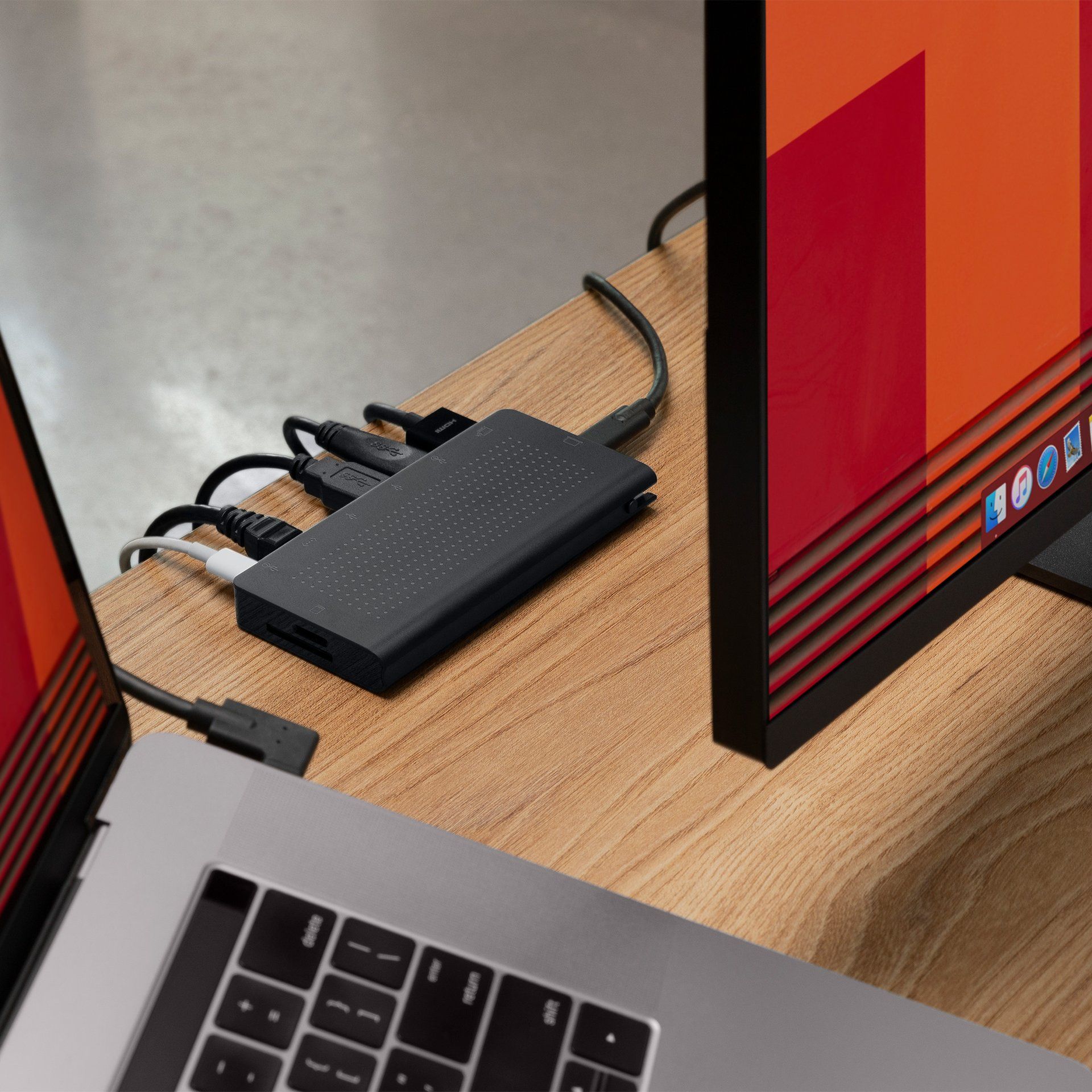 Create the Ultimate MacBook Setup for Your Home Office